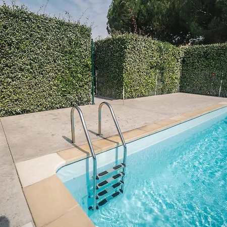 Parking Securise -climatise-piscine-terrasse-am Апартаменти